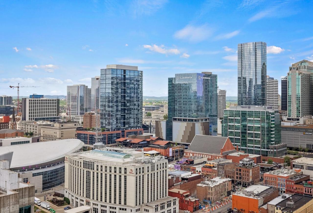 Placemakr Premier Sobro Nashville Eksteriør billede Denver skyline